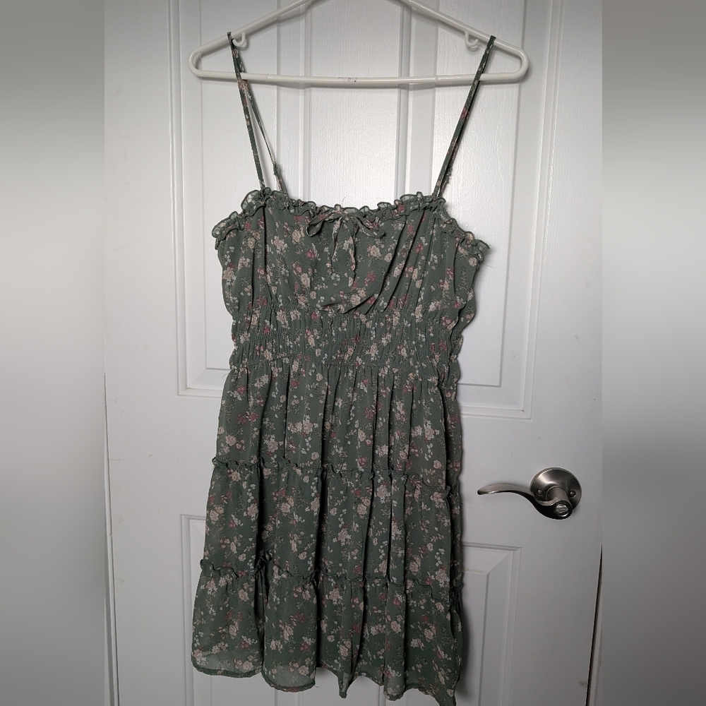 Trixxi | Green Floral Smocked Fit & Flare Mini Dress | Size M